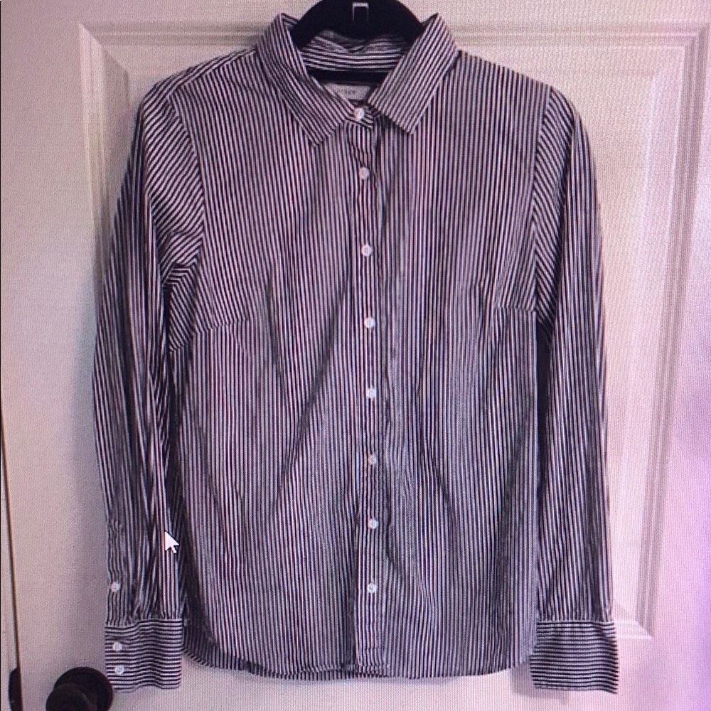 Women’s Button Up
